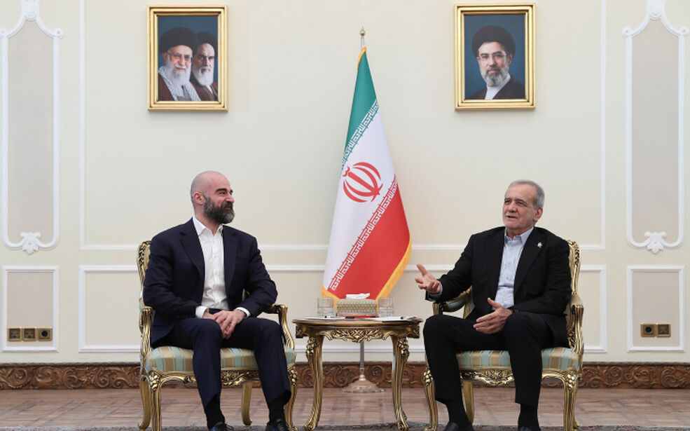 ایران برای حل‌وفصل مسائل با همسایگان آمادگی دارد/ همه طرف‌ها باید به اصول حسن همجواری و پرهیز از زیاده‌خواهی و رفتارهای ناصحیح پایبند باشند