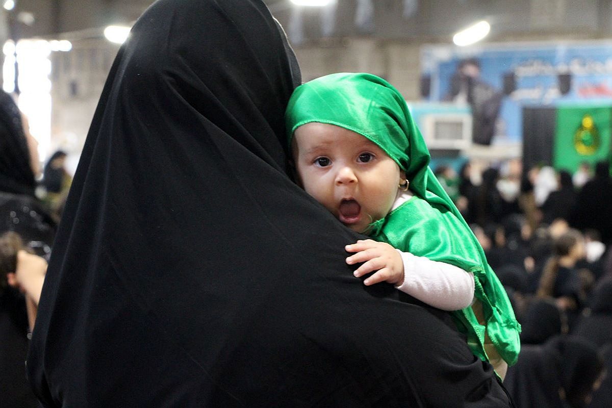 شیرخوارگان عهد سربازی امام‌زمان را در مصلی نسیم‌شهر بستند