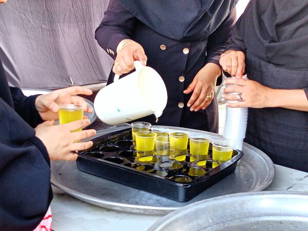 پذیرایی جانانه موکب های کاشمر از عزاداران حسینی