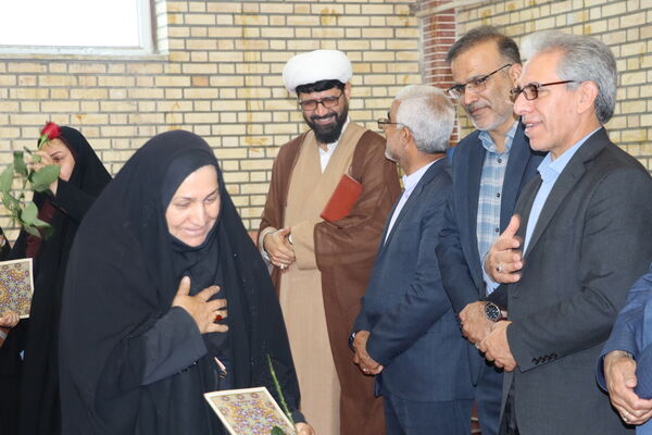 زنگ سپاس معلم در دبستان معینی بوشهر