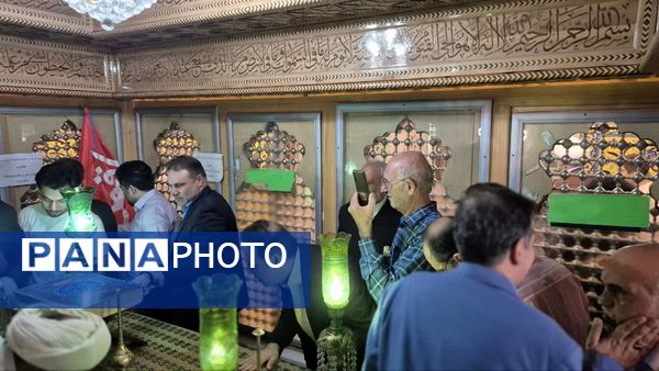 مراسم غبارروبی ضریح مطهر حضرت سلطانعلی(ع) همزمان با میلاد پیامبر(ص) و امام صادق(ع) در مشهد اردهال