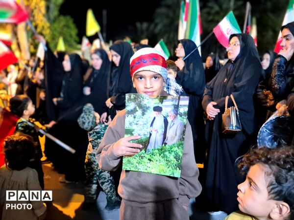 نورِ حضور؛ تصاویری از عشق و وفاداری در عنبرآباد