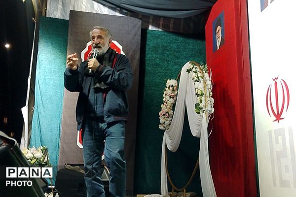 جشن ازدواج ساده ۴۷ زوج جوان؛ جلوه‌ای همانند پیوند آسمانی