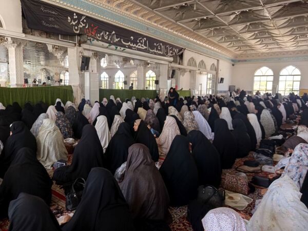 نمازی با عطر حماس