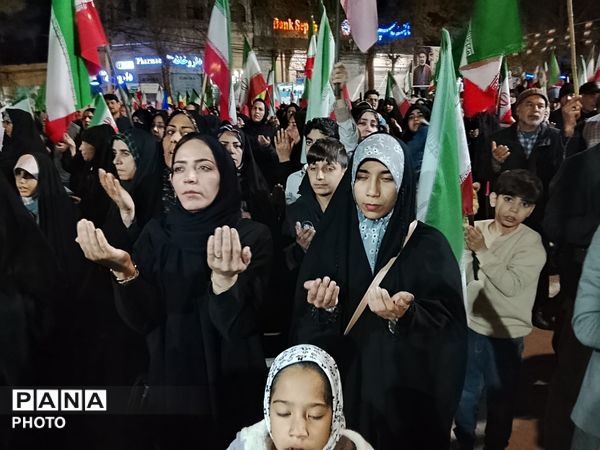 بیست و نهمین موج موشک از جنس مردم