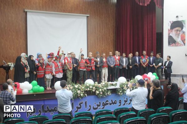 جلوه‌هایی از حضور کاروان دوچرخه سواری «ترکیه تا میناب» در قم