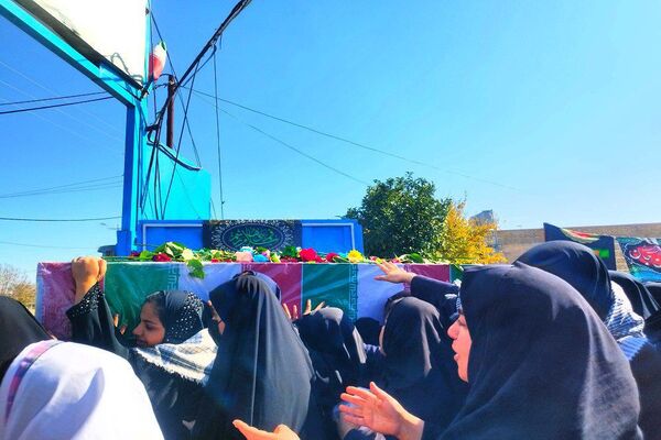  استقبال از شهدای گمنام در دبیرستان فرهیختگان شهرستان باشت