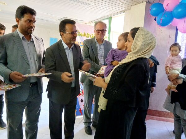 بازدید مسئولین کاشمر از بخش اطفال بیمارستان حضرت ابوالفضل (ع)