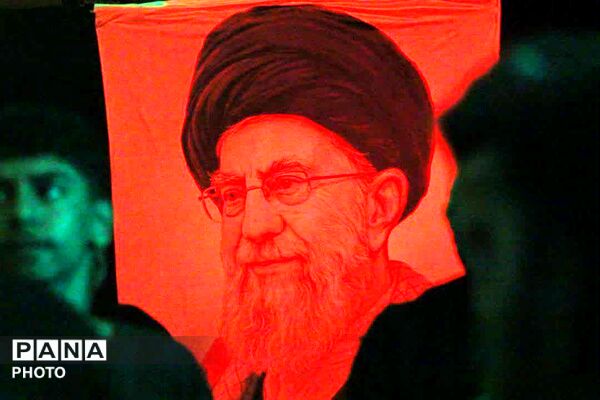 از کوچه‌های محرم تا میدان عاشقی؛ نوجوانان در مسیر پرچم‌داری امام حسین(ع)