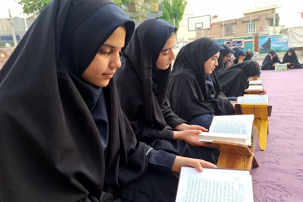 مهمانی فرشتگان بر خوان گسترده ضیافت الله در واپسین لحظات ملکوت