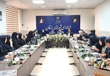 تشکیل کارگروه دختران نوجوان شهرستان زرقان در فرمانداری 