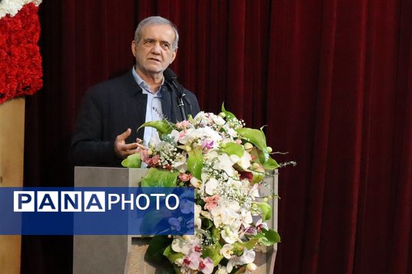 حضور رئیس‌جمهور در قلب جنوب شرق استان تهران؛ «گام‌های استوار برای توسعه قرچک، پیشوا، ورامین و پاکدشت» 