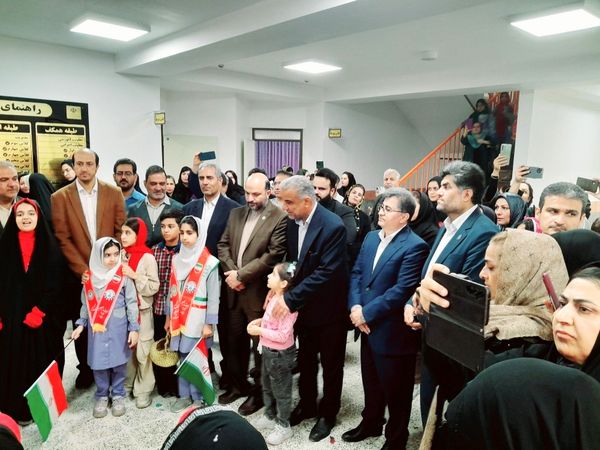 افتتاح مدرسه  ۱۲ کلاسه فروغی بسطامی در بوشهر