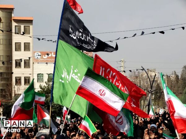 بیعت با سومین رهبر انقلاب اسلامی حضرت آیت الله  سید مجتبی حسینی خامنه ای (حفظه الله ) 