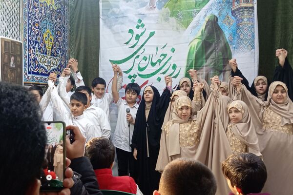 جشن نیمه شعبان در امامزاده عمادالدین رباط‌کریم