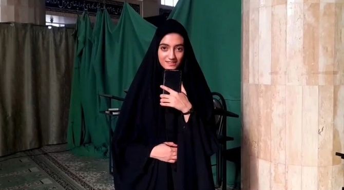 لحظات شیرین اعتکاف و تجارب ناب دانش آموزان در این خلوت معنوی