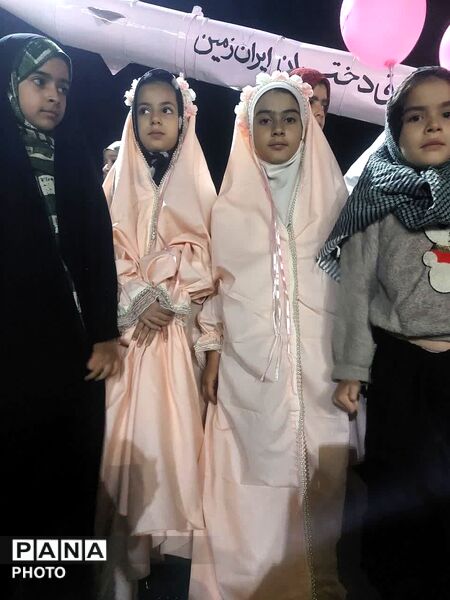 شب دختران صورتی در مهردشت ابرکوه