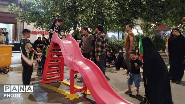  غرفه فرهنگیان شهرستان نیشابور سرگرمی کودکان 