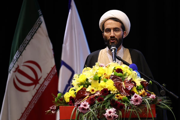 آیین اختتامیه بیست‌و‌یکمین جشنواره ملی کتاب رشد دانش‌آموزی