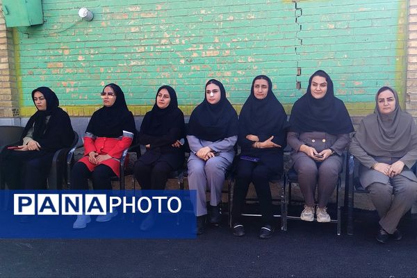 مدرسه فروغ دانش میزبان آیین باشکوه جشن عاطفه‌ها شد