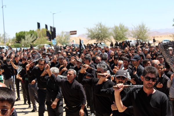 عزاداری تاسوعای حسینی در شهر درق 