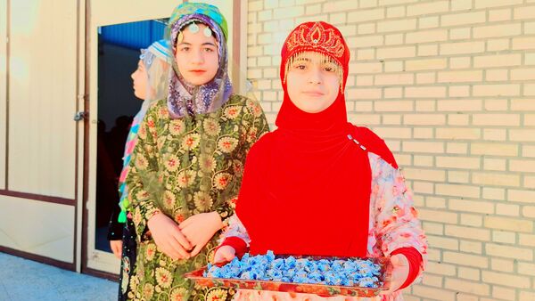 تجلیل از دانش‌آموزان نخبه مسابقات قرآن، عترت و نماز و تربیت‌بدنی