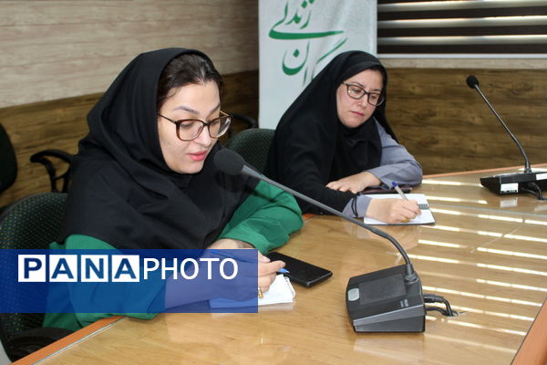 کارگاه آموزشی دانش‌افزایی تربیت مدرس آموزش خانواده آموزش و پرورش استان بوشهر