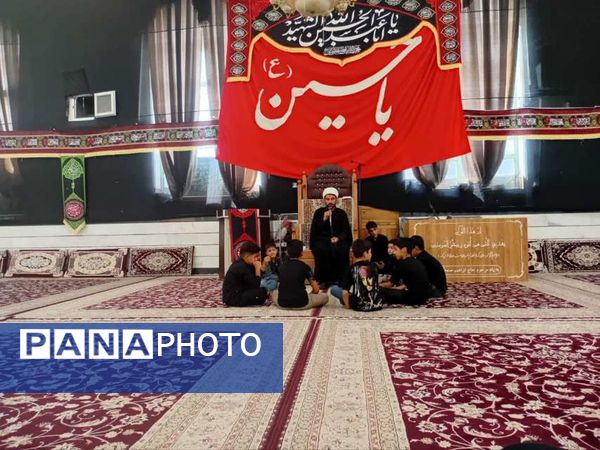 برگزاری همایش سه ساله های حسینی در روستای نقاب 