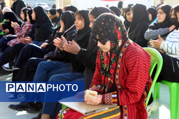 تجهیز هنرستان ۱۲ کلاسه «بصیرت سملقان»  به امکانات آموزشی نوین