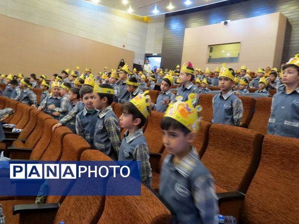 برگزاری جشن الفبا در مدرسه پاسداران بجنورد