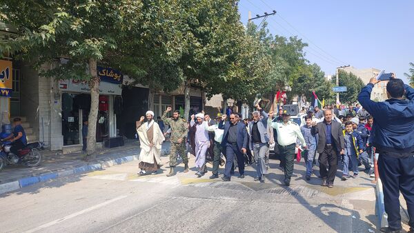 تجمع دانش‌آموزان کمیجانی‌ در محکومیت جنایات رژیم‌جعلی‌اسرائیل