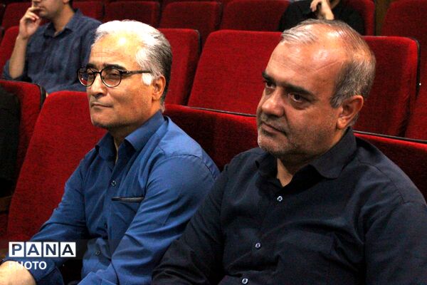 اولین همایش کنکور و امتحانات نهایی در ناحیه یک مشهد