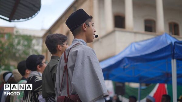 آیین گلباران محل شهادت شهید مرتضی مطهری با حضور مجید پارسا در منطقه ۱۲