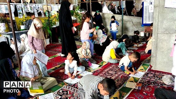 نماز جمعه با حضور مردم در مسجد جامع شهرستان نیشابور 