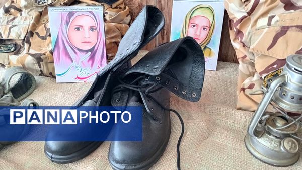 بزرگداشت هفته دفاع مقدس در دبیرستان فرهنگیان