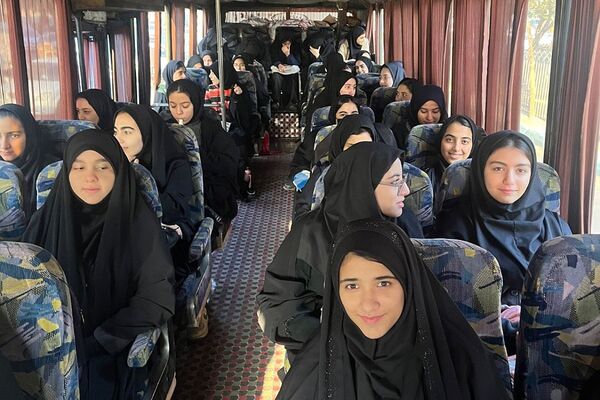 حضور دانش‌آموزان ناحیه دو شهرری در اردوی باغ موزه دفاع مقدس 