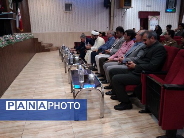 تقدیر از رتبه های استانی و کشوری جشنواره فرهنگی هنری فردا