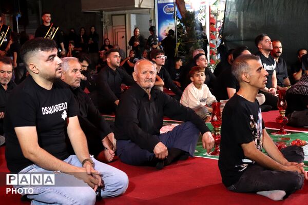 مراسم عزاداری شب سوم محرم در شهرک شیرودی اسلامشهر