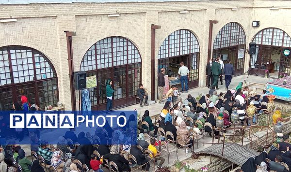 جشن بزرگ عید باشکوه فطر در پل تاریخی مصلی بروجن