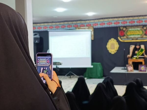 مراسم سوگواری هیات دخترانه بنت الهدی کاشان