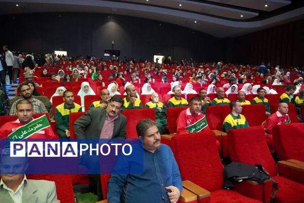 جشن بزرگ لبخند ویژه توانخواهان استان در بیرجند