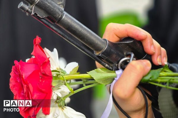 حضور مقتدرانه دختران و زنان اسلامشهر