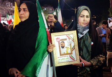 حماسه‌ای دیگر در قلب خرم آباد با حضور فرهنگیان  ودانش آموزان درشصت و هفتمین اجتماع مردمی
