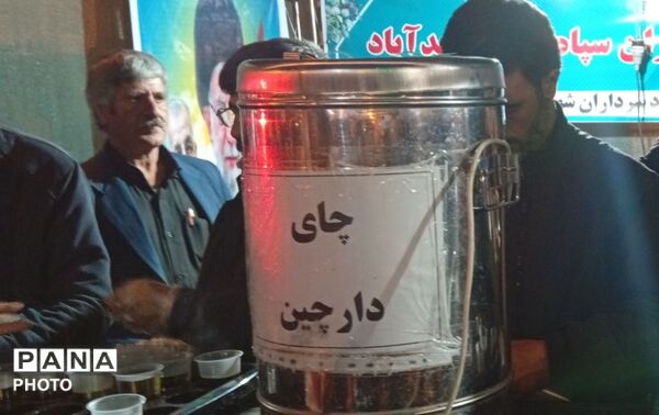 وحدت شبانه مردم اسدآباد 