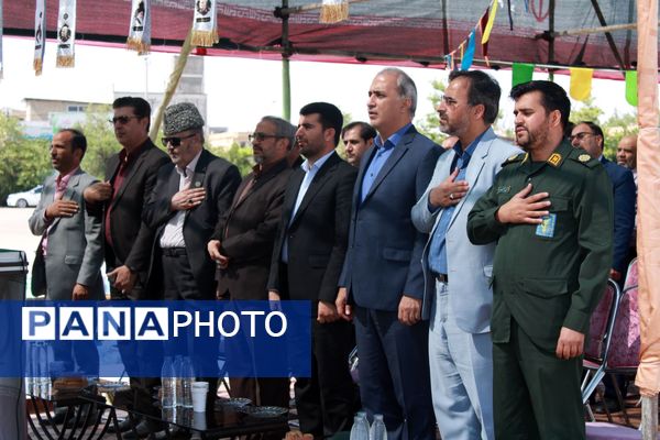 آیین افتتاحیه بزرگترین زمین چمن مصنوعی آموزش و پرورش خراسان رضوی در حاشیه شهر مشهد 