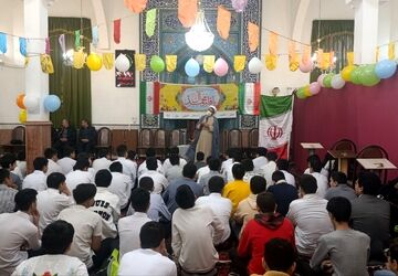 جشن تکلیف پرشور پسران دبیرستان شهید مصطفی خمینی (ره) اسکو