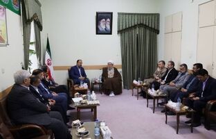 طراحی دوره‌ تحولی برای دانش‌آموزان بر پایه اندیشه‌های شهیدان رجایی و باهنر