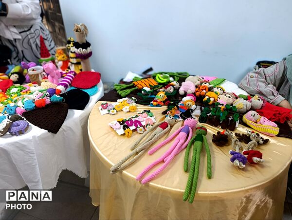 نمایشگاه صنایع دستی در فرهنگسرای شهروند 