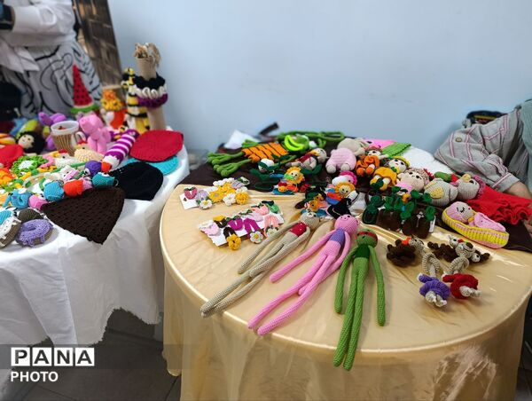 نمایشگاه صنایع دستی در فرهنگسرای شهروند 