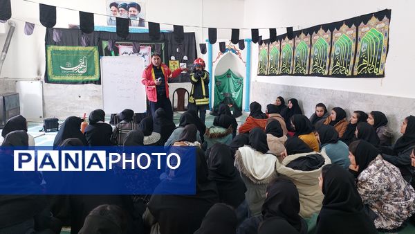 برگزاری اردوی علمی آمادگی دفاعی دبیرستان فاطمه الزهرا آشخانه 